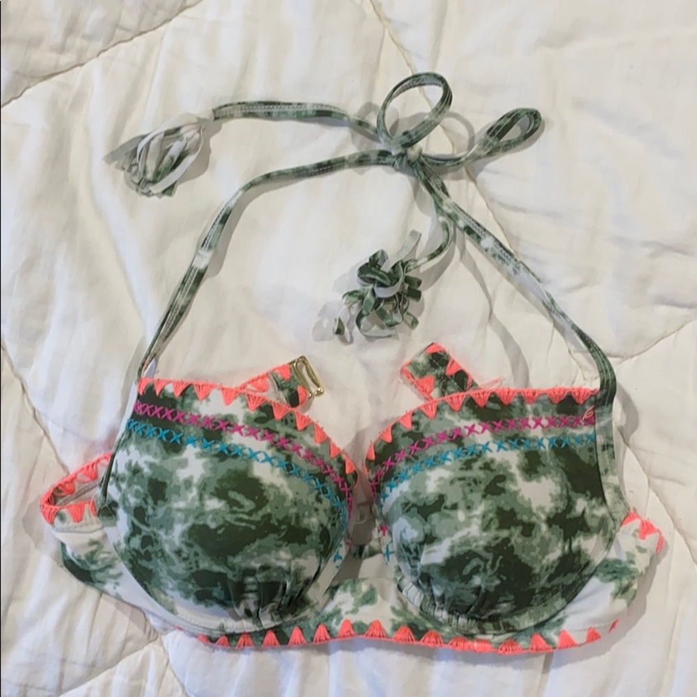 Bathing suit top